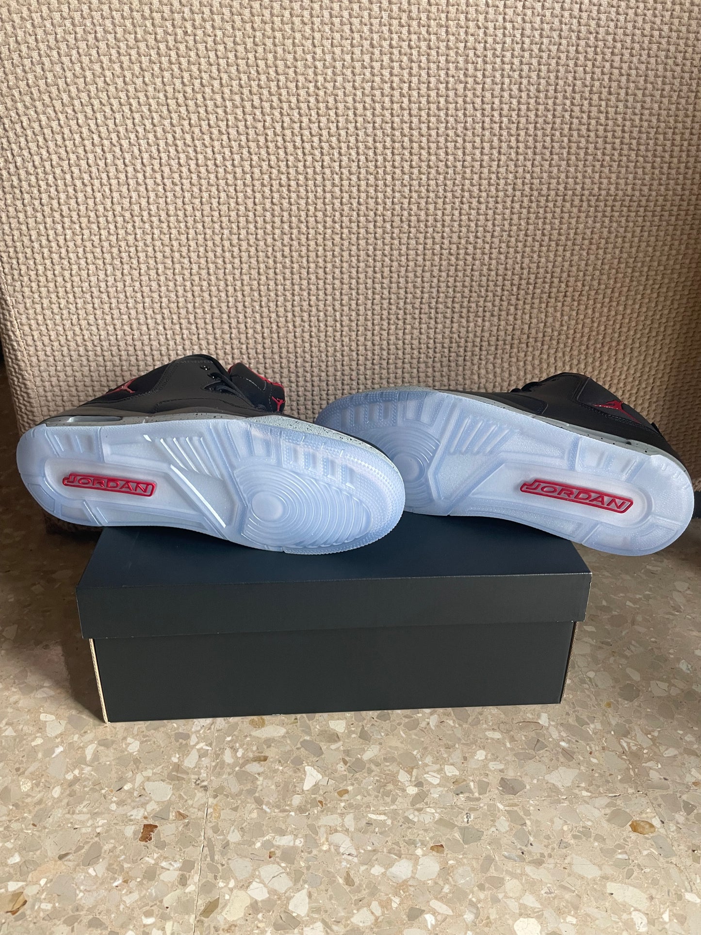Nike Air Jordan Courtside23